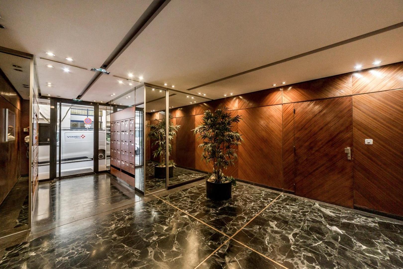 Completely Renovated Near Part-dieu Apartamento Lyon